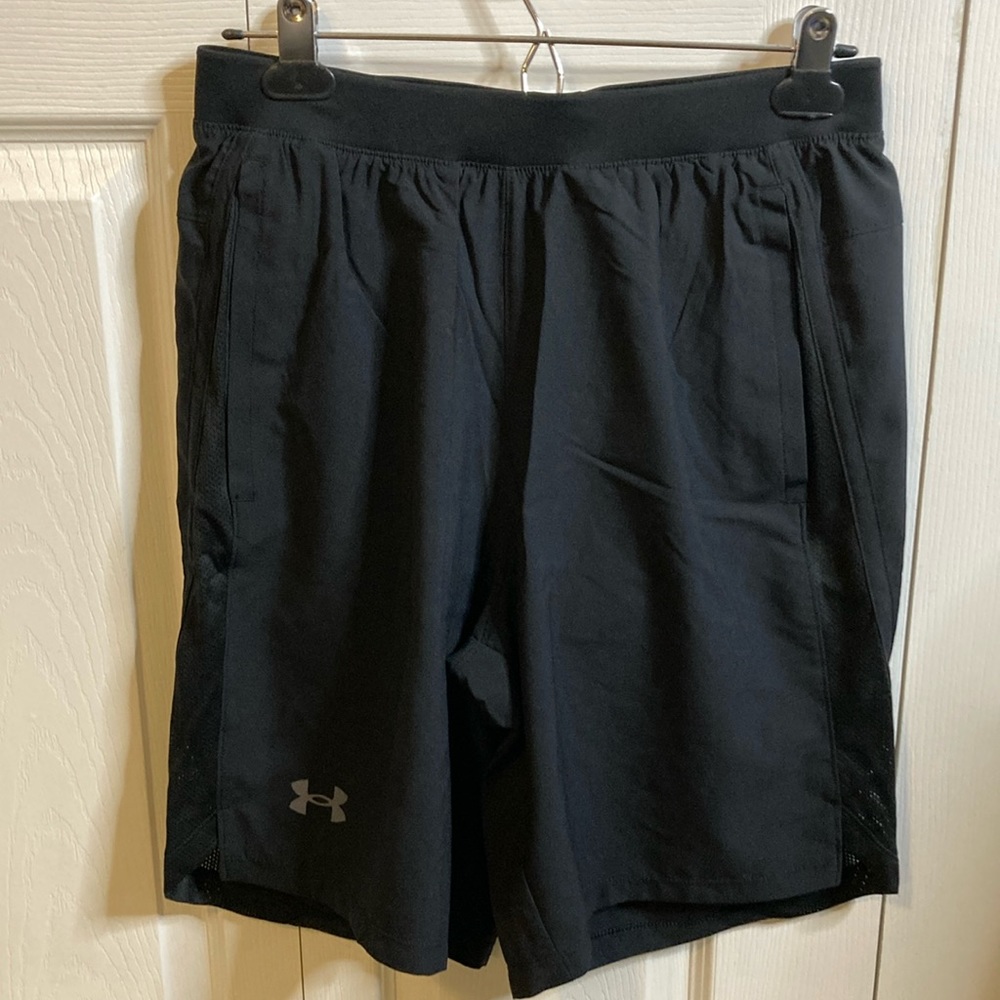 NWT Under Armour Launch Shorts 9”